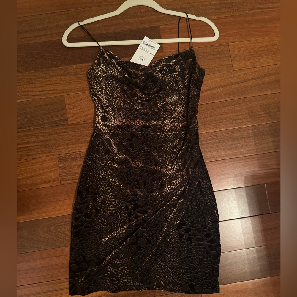 LEOPARD PRINT MINI DRESS